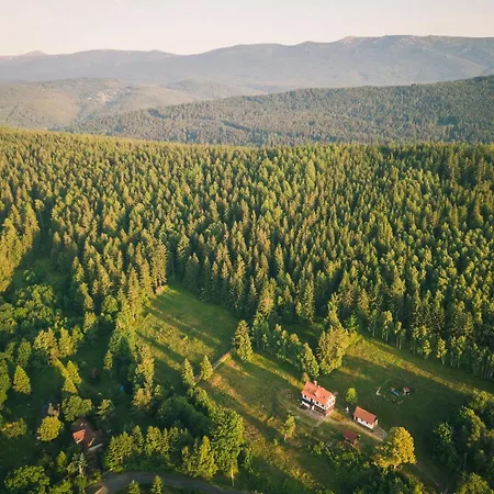 Feriehus Izerski Horyzont - Dom Z Balia W Lesnej Perspektywie