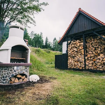 Izerski Horyzont - Dom Z Balią W Leśnej Perspektywie